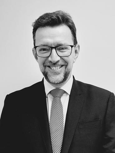 Simon Thomas